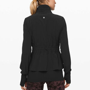 Lululemon Sights Seen Jacket Black (First Release) Size 6